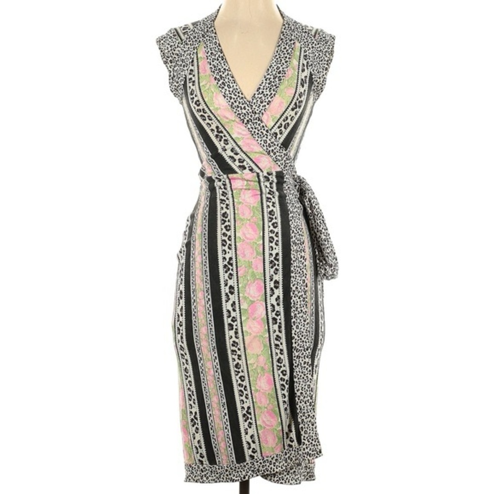 Diane Von Furstenberg Sleeveless Wrap Dress